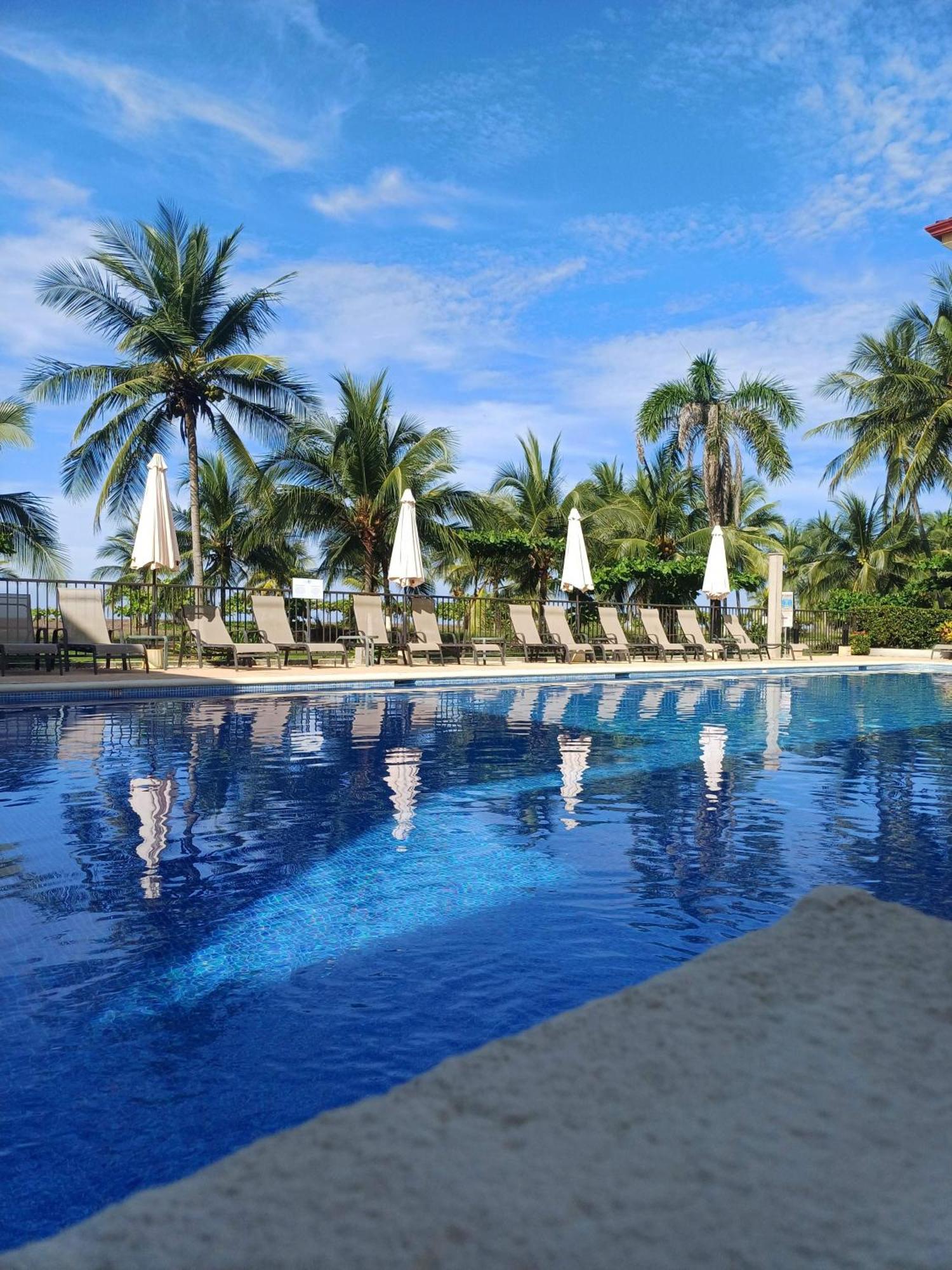 Apartamento De Lujo Las 3 Gotas Jaco, Frente Al Mar Con Vista A La Playa Kültér fotó